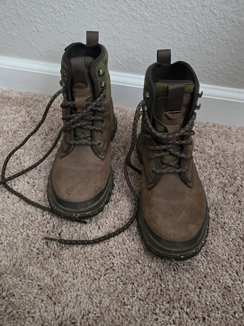 Ariat Brown Hiking Boots with Olive Green Collar